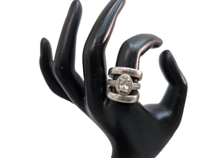 Sterling Silver Oval Cubic Zirconia Halo Split-Band Ring