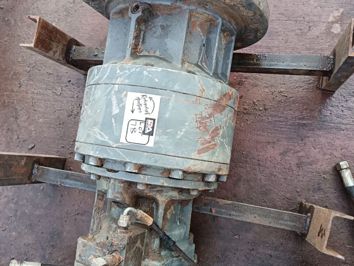 VOLVO SWING DRIVE WITH MOTOR