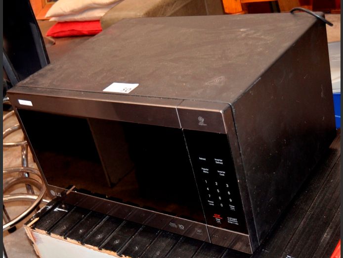 LG SMART INVERTER ELECTRONIC MICROWAVE [Faulty, untested further]