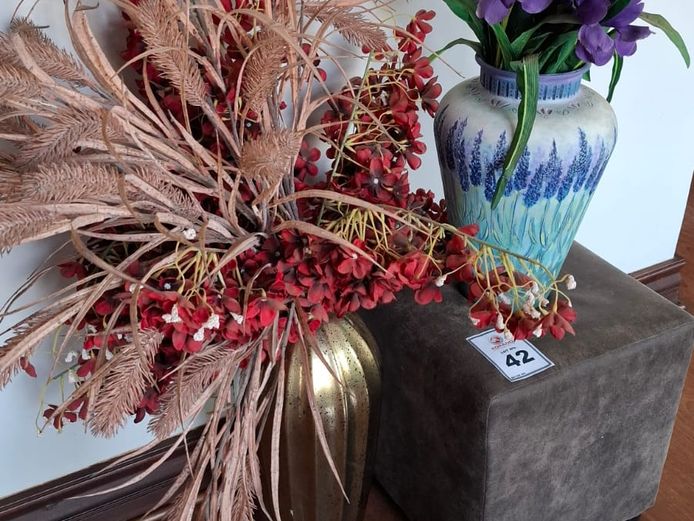 Vases and ottoman