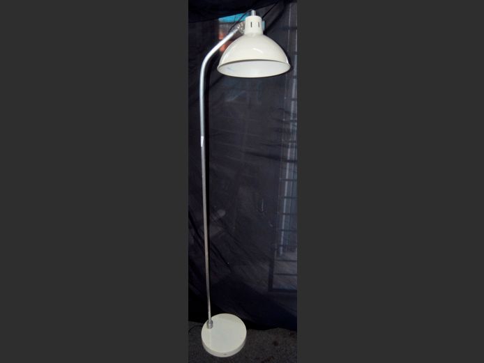FLOOR LAMP WITH CREAM SHADE, 160cm High
