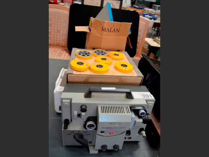 MARK 5712D 8mm REEL PROJECTOR [Switches on, untested further]
