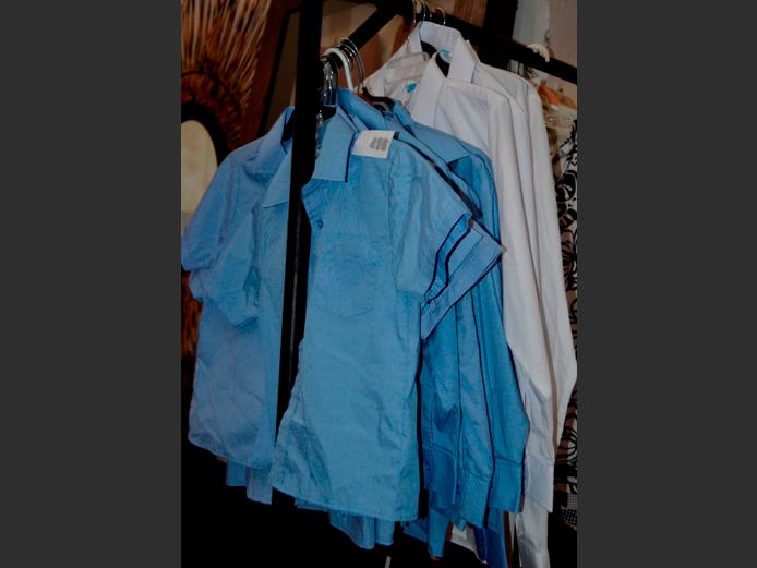 LOT: BLUE & WHITE SCHOOL SHIRTS