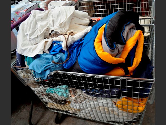 LINEN, SLEEPING BAG, CLOTHING, etc [Excl. Bin]