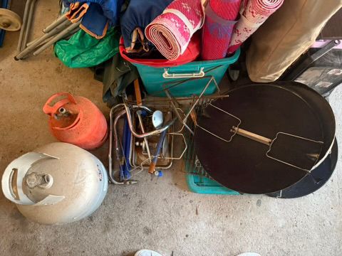Lot of Cadac braai accessories and 2 gas bottles