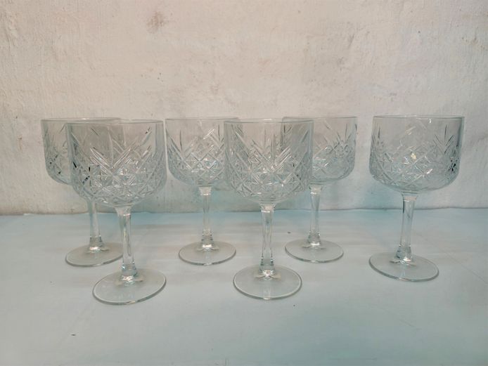 Set of 6 Vintage Cut Heavy Crystal Wine Goblets