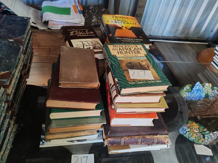 Large Lot of Books (STC)
