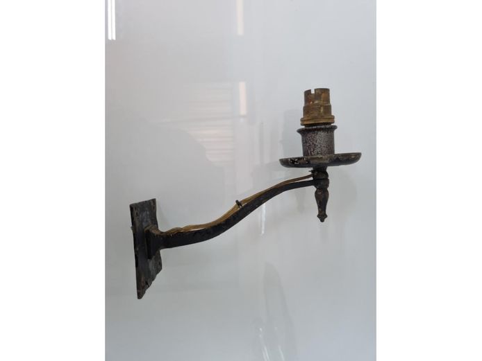 Antique Wrought Iron Wall-Mount Sconce Light Fixture