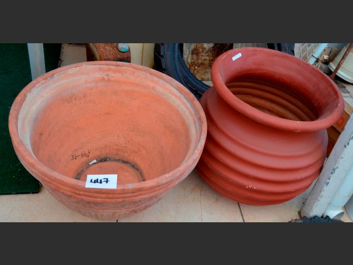 LOT: 2 x TERRACOTTA PLANTERS, 48cm Diameter x 45cm High & 47cm Diameter x 35cm High [1 Planter cracked]