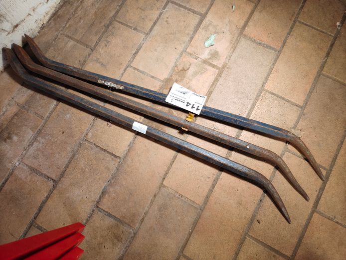 3 X PINCH BARS
