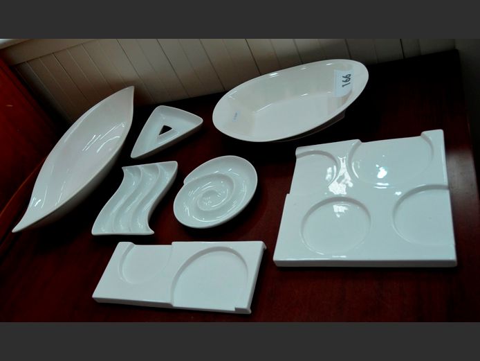 WHITE PLATTER & SNACK DISHES