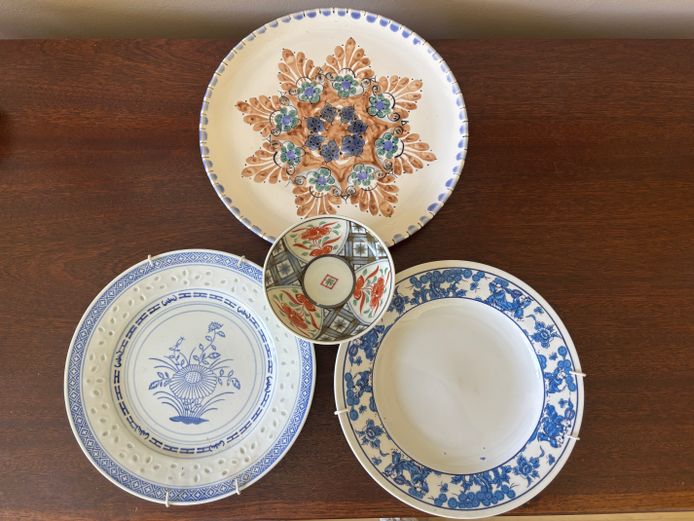 Set of Collectible Plates 
