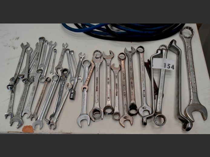 LOT: GEDORE & CHROME VANADIUM COMBINATION SPANNERS