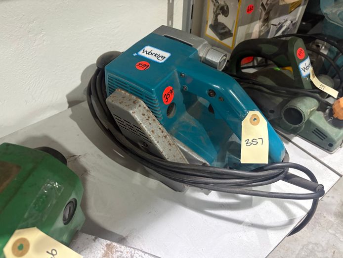 Makita Planer 