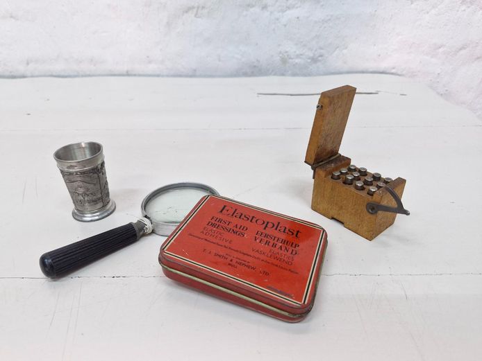 Curated Lot of Vintage Collectibles & Apothecary Items