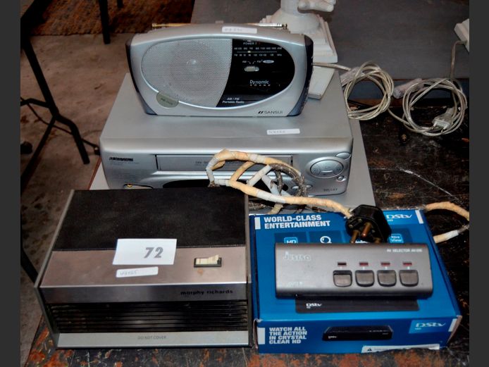 MORPHY RICHARDS FAN HEATER, DVD PLAYER, SANSUI PORTABLE RADIO, etc [Switch on]