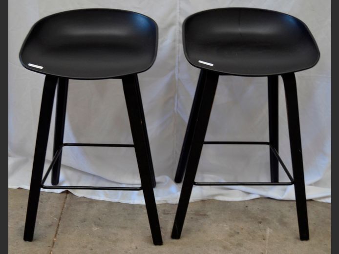 PAIR BLACK BAR STOOLS, 64cm High