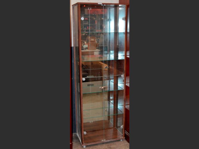 MAHOGANY FOIL 2-DOOR GLASS FRONT DISPLAY CABINET, 58 x 32 x 172cm