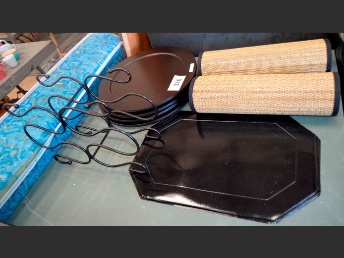 WOVEN TABLE RUNNERS, CHARGER PLATES, PLACEMATS, etc