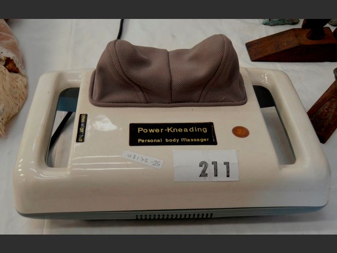 POWER KNEADING PERSONAL MASSAGER [Switches on, untested further]