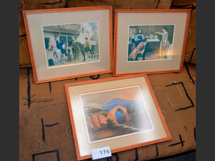 LOT OF 3: FRAMED PRINTS, 26 x 19.5cm, 22 x 16.5cm & 21 x 16cm [Glass to 1 cracked]