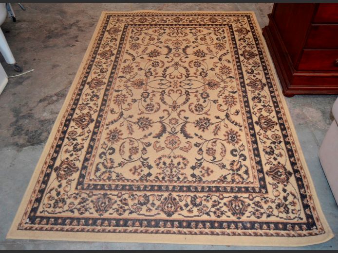 ALADDIN BEIGE & BROWN PERSIAN STYLE CARPET, 215 x 140cm [Needs a clean]
