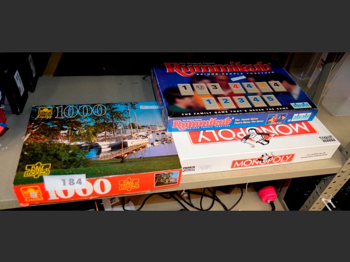 LOT: MONOPOLY, RUMMIKUB & A PUZZLE [Unchecked]