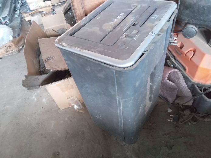 Parrot Shredder S 801