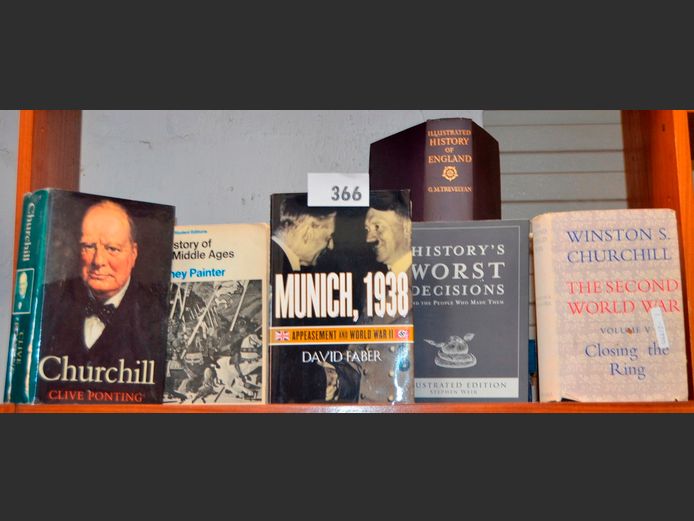 COLLECTION HISTORY BOOKS