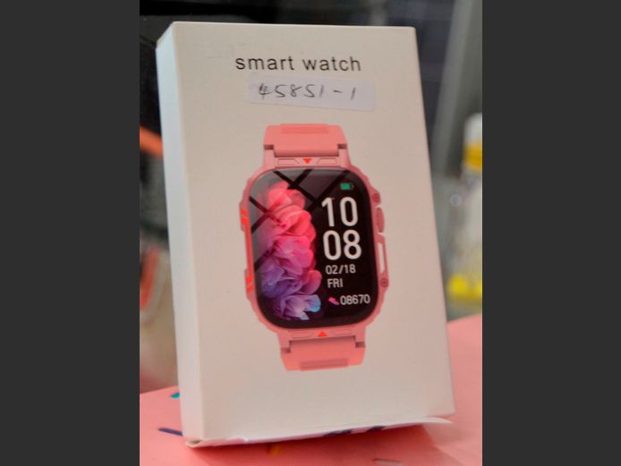 SMART WATCH [As new]