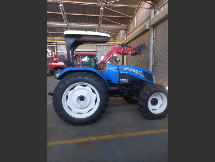 NEW HOLLAND TT4.90