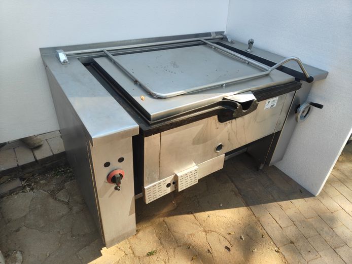 INDUSTRIAL GAS TILTING PAN