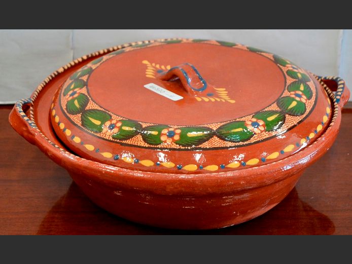 TERRACOTTA HAND PAINTED SERVING DISH WITH LID, 29.5cm Diameter