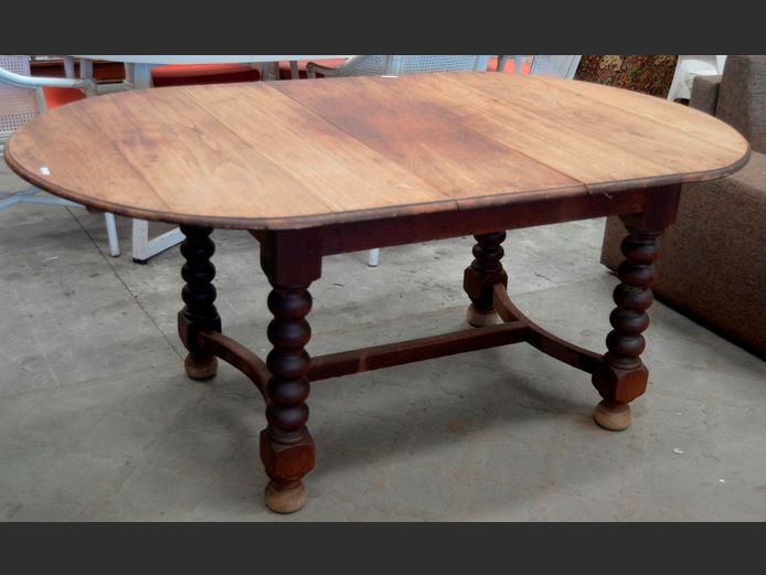 TEAK OVAL DINING TABLE, 177 x 107 x 76cm
