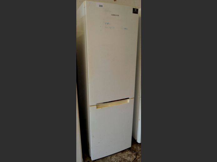SAMSUNG FRIDGE FREEZER [Faulty]