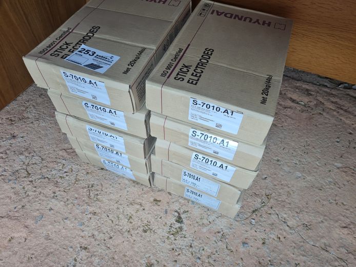 200KG WELDING RODS 4MM
