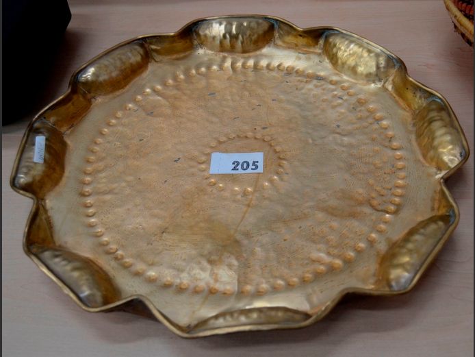 BEATEN BRASS TRAY, 55cm Diameter