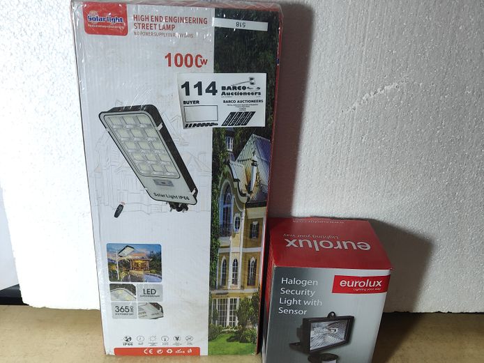 2 X FLOOD LIGHTS