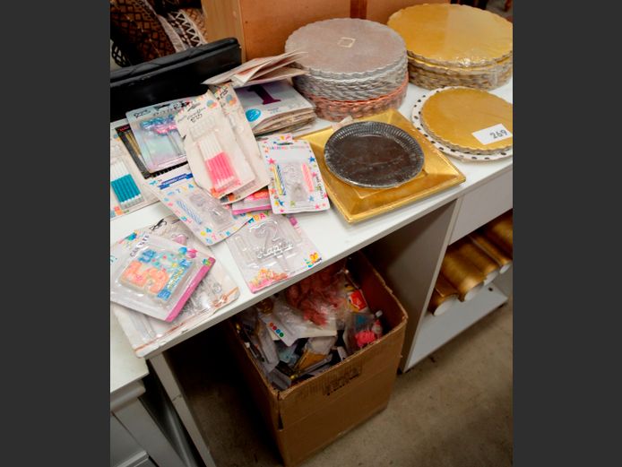 LARGE LOT: CAKE PLATES, BALLOONS, CANDLES, etc