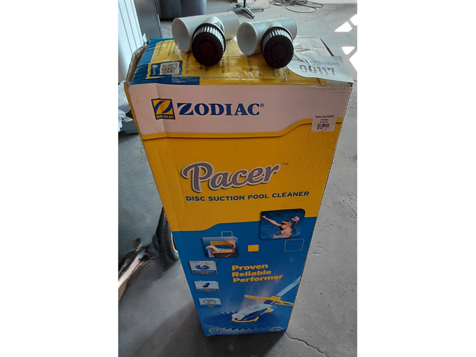 ZODIAC PACER DISC SUCTION POOL CLEANER