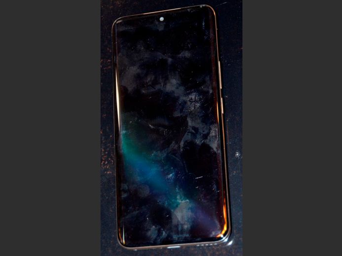 HONOR 90 [Untested, Damaged, no charger]