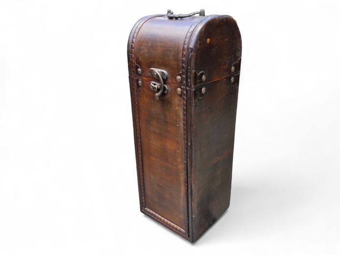 Vintage Style Wooden Wine Box