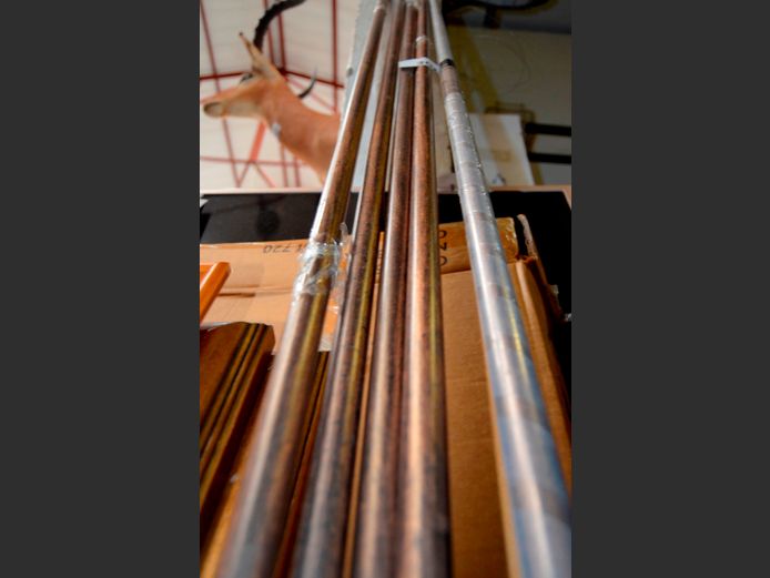 LOT: 5 x CURTAIN RODS, 200cm Long