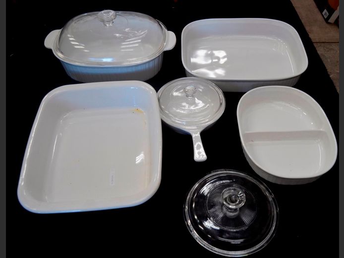 CORNINGWARE: OVEN DISHES, SAUCEPAN WITH LID, etc