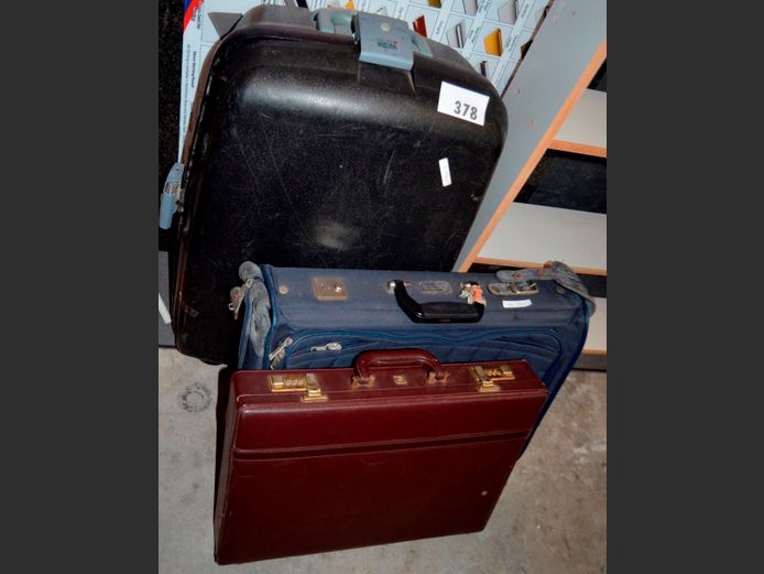 BLACK HARD SHELL SUITCASE & 2 BRIEFCASES