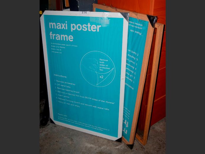 LOT: 3 x POSTER FRAMES, 97 x 66cm