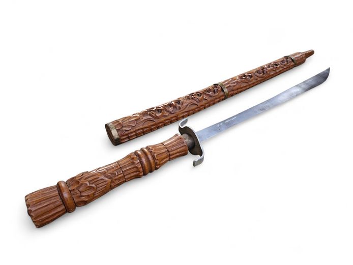 Traditional Thai "Daab" Sword with Scabbard