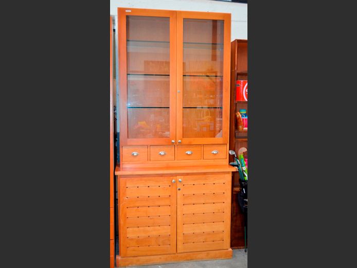 CHERRYWOOD GLASS FRONT 4-DOOR, 4-DRAWER KITCHEN CUPBOARD, 112 x 48 x 237cm