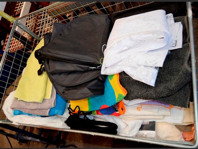 LOT: TOWELS, CONTINENTAL PILLOWS, etc [Excl. Bin]