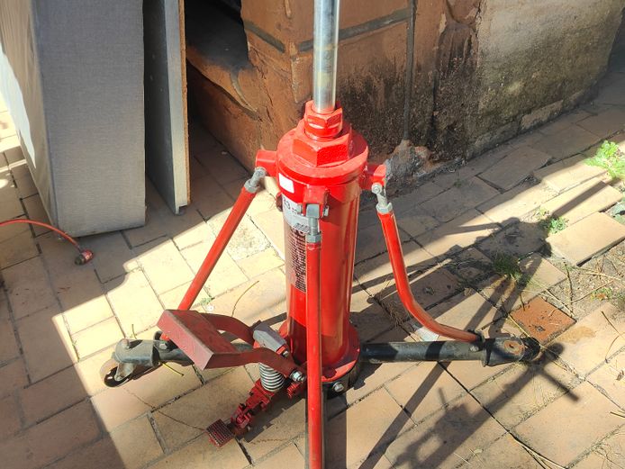 GEARBOX JACK